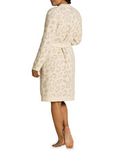 Load image into Gallery viewer, Barefoot Dreams CozyChic WOMEN'S BITW ROBE CREAM-STONE