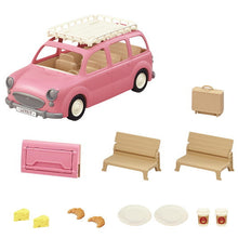 Load image into Gallery viewer, Calico Critters Family Picnic Van