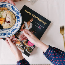 Load image into Gallery viewer, Nora Fleming Mini Occasions Book and Mini Set