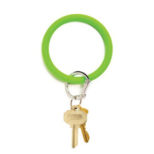 Load image into Gallery viewer, Big O Silicone Key Ring - In The Grass