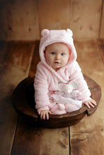 Load image into Gallery viewer, Meiya Toy with Rubber Head