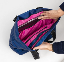 Load image into Gallery viewer, Navy Puffer - Layover
