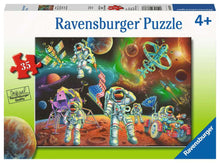 Load image into Gallery viewer, Moon Landing 35 Pc Puzzle
