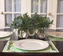 Load image into Gallery viewer, GREEN LEAF PAPER PLACEMATS
